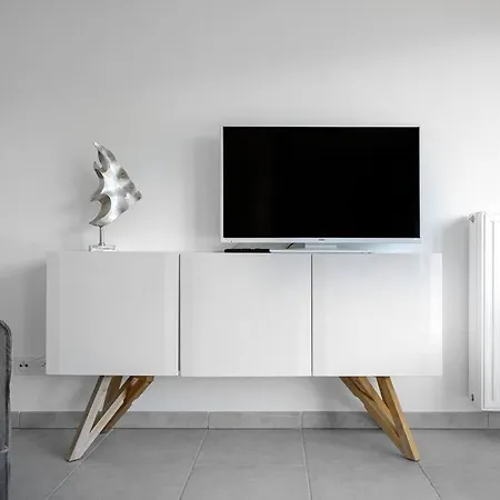 La Maison Des Lys Yourhosthelper *